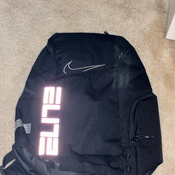Nike Black Elite Backpack - Picture 12 of 16